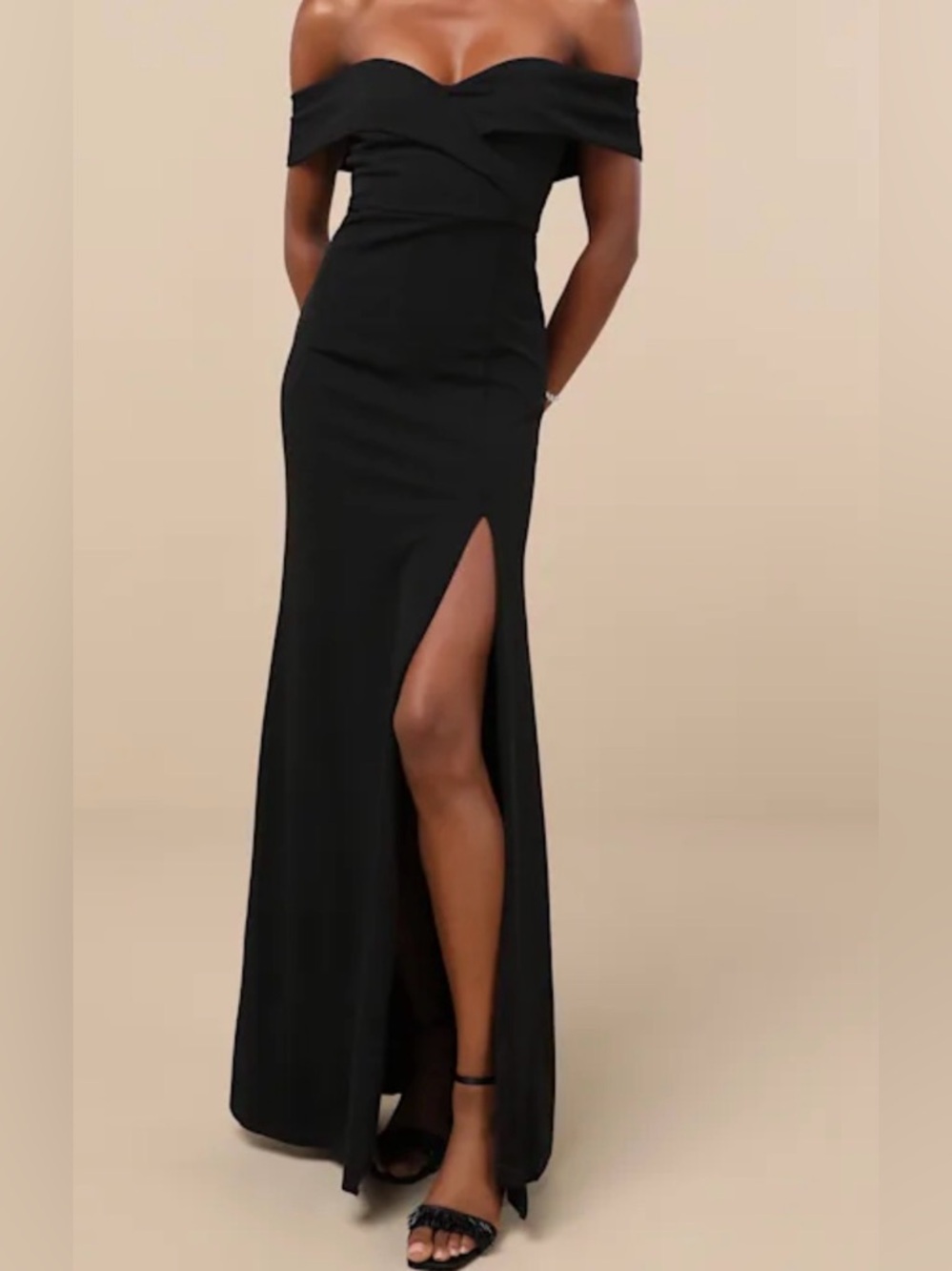 Black Off-the-shoulder Maxi Dress - Size L